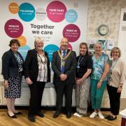 Mayor and Deputy Mayor with Isabel Hospice’s Chief Executive Officer, Helen Glenister (left) and Hospice staff.