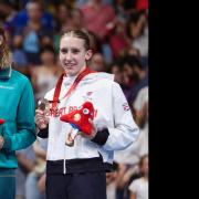 Louise Fiddes (right) took bronze in the S14 200m freestyle final at the 2024 Paris Paralympics. Picture: ADAM DAVY/PA