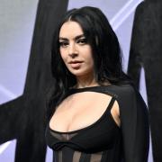 Charli XCX calls Martha Stewart ‘brat’ and reporter ‘extremely brat’ amid mix-up (Evan Agostini/Invision/AP, File)